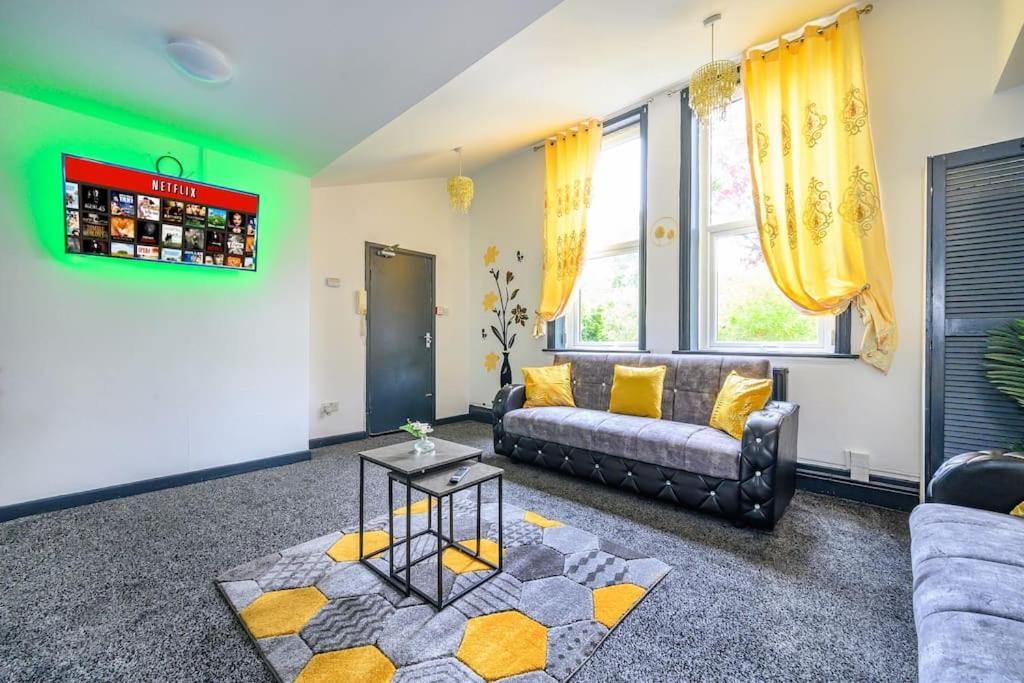 -F5Gh- For Relaxed & Cosy Stay, Free Parking, Wifi Leeds  Zewnętrze zdjęcie