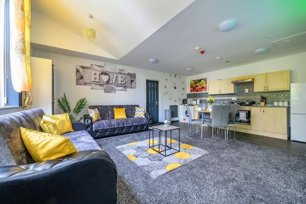 -F5Gh- For Relaxed & Cosy Stay, Free Parking, Wifi Leeds  Zewnętrze zdjęcie